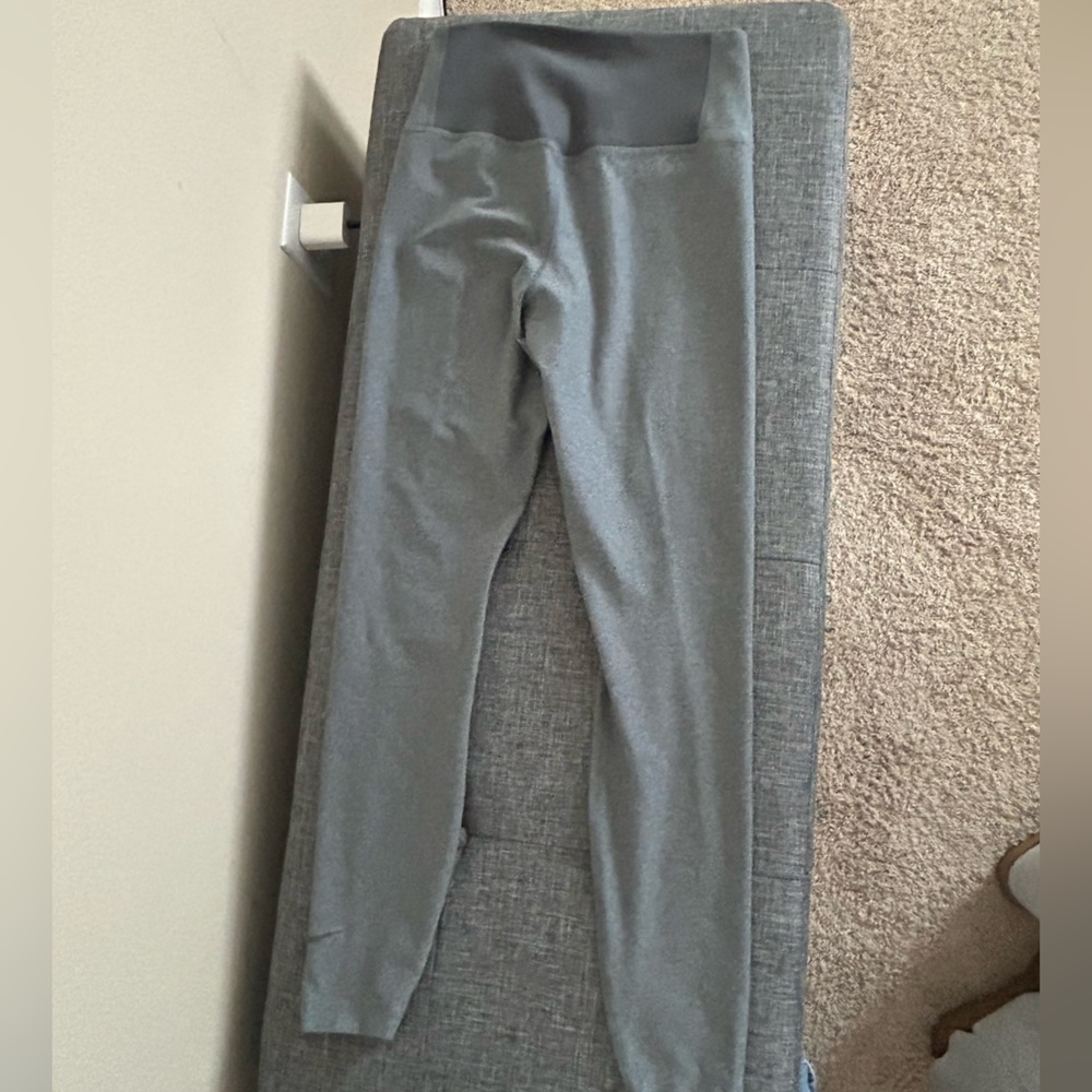 Nike Ten Less Plastic Bottles Dri-FIT Grey Women’s Leggings